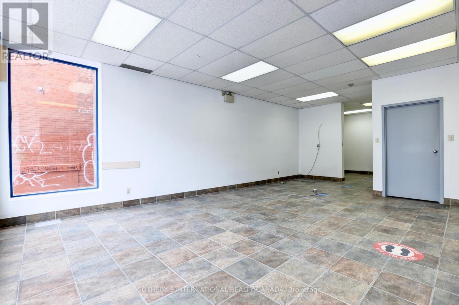 101 - 1655 Dufferin Street, Toronto, Ontario  M6E 1B2 - Photo 10 - W13578168