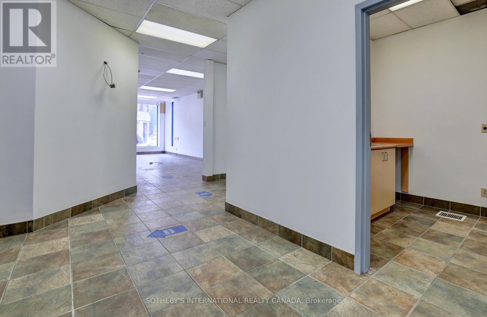 101 - 1655 Dufferin Street, Toronto, Ontario  M6E 1B2 - Photo 12 - W13578168