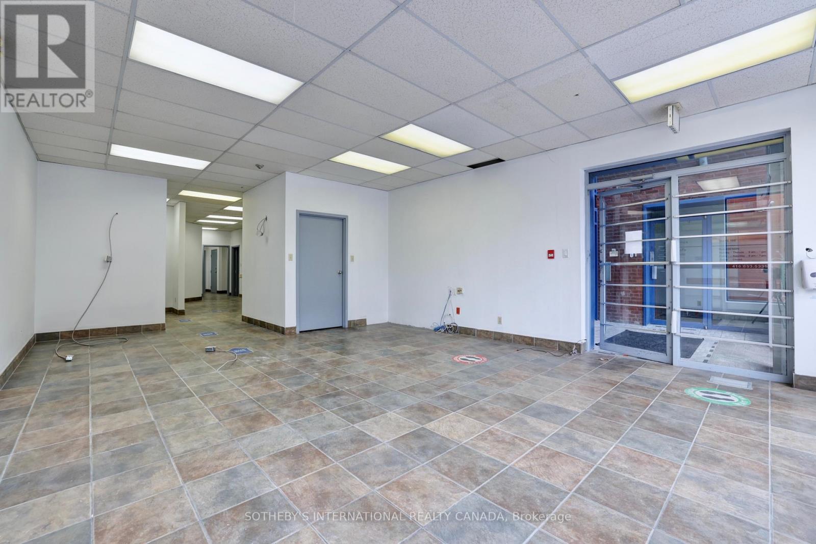 101 - 1655 Dufferin Street, Toronto, Ontario  M6E 1B2 - Photo 13 - W13578168