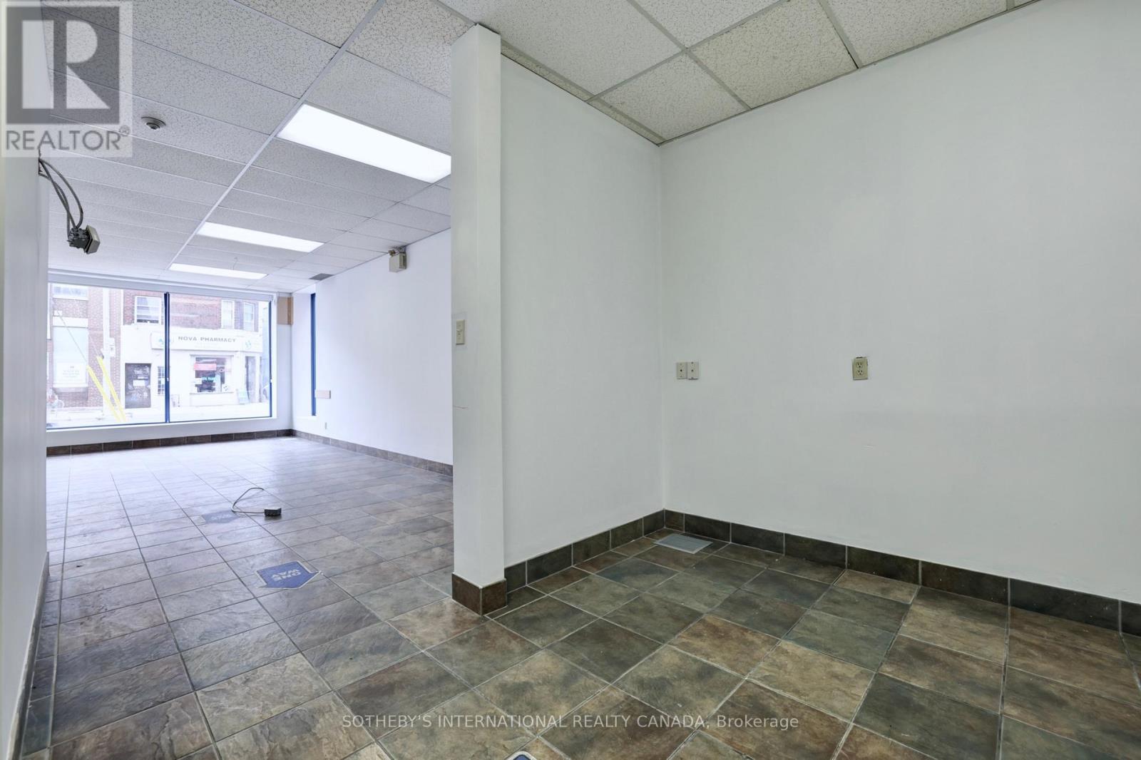 101 - 1655 Dufferin Street, Toronto, Ontario  M6E 1B2 - Photo 8 - W13578168