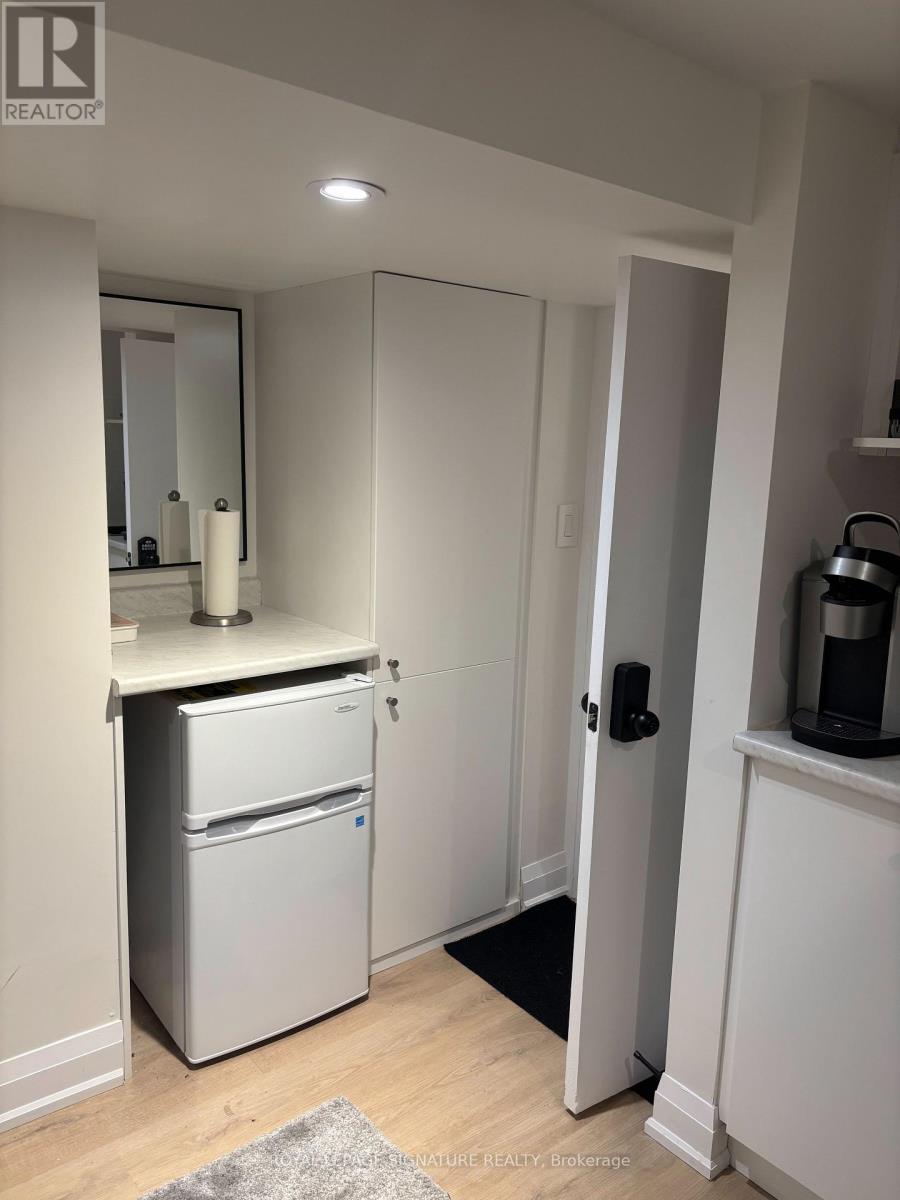 Main 1 - 64 Twenty Third Street, Toronto, Ontario  M8V 3N1 - Photo 22 - W13682746