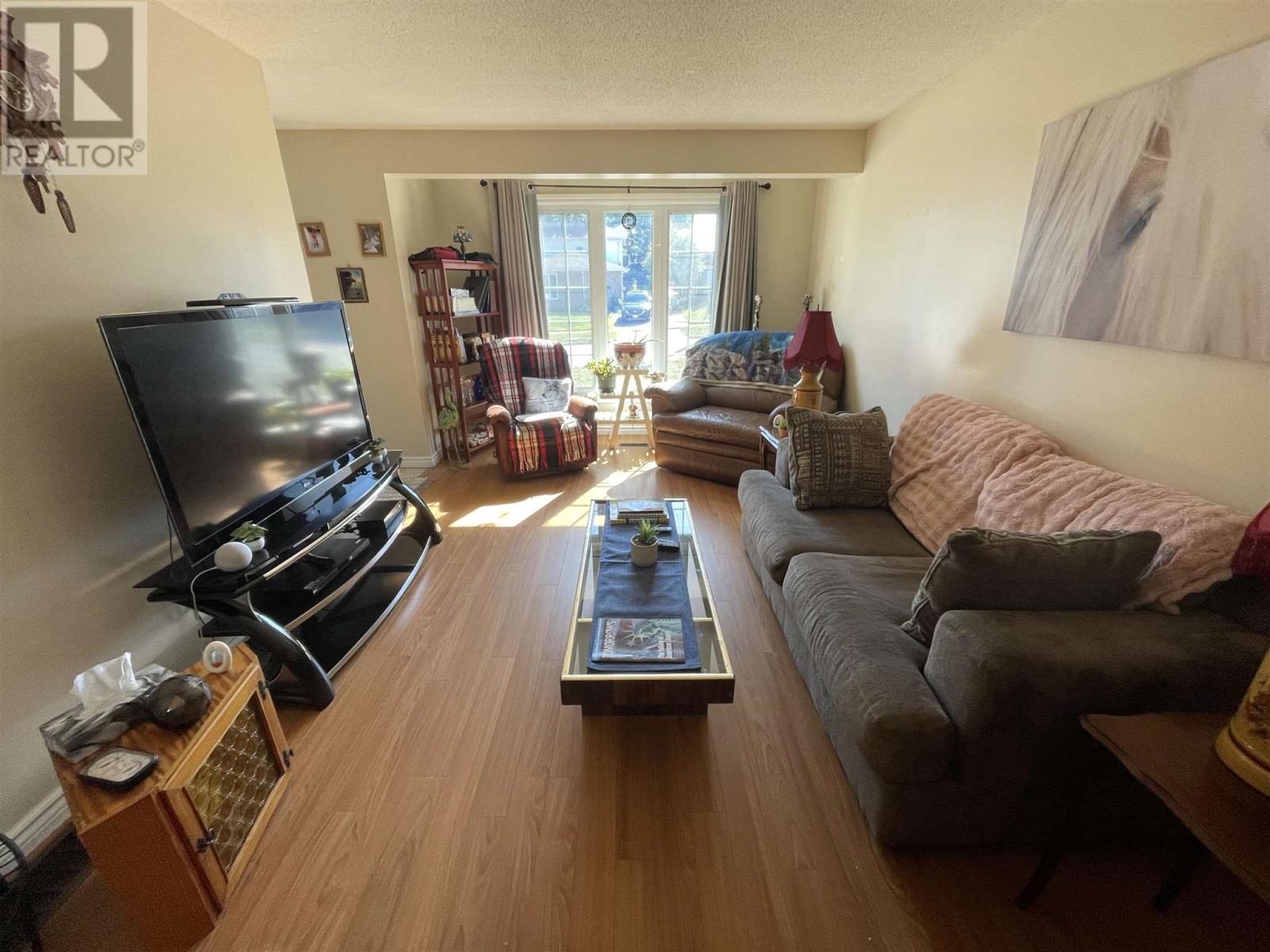 43 Capillo Rd, Elliot Lake, Ontario  P5A 2Z5 - Photo 2 - SM262202
