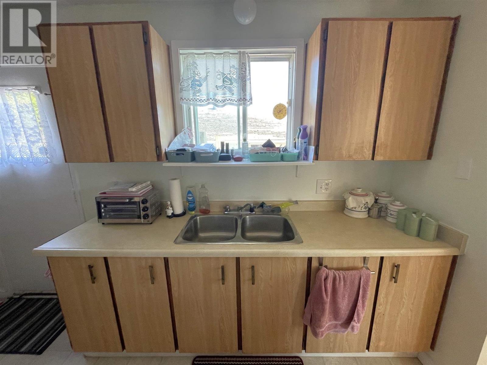 43 Capillo Rd, Elliot Lake, Ontario  P5A 2Z5 - Photo 6 - SM262202