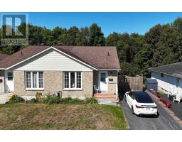 43 Capillo RD, Elliot Lake, Ontario