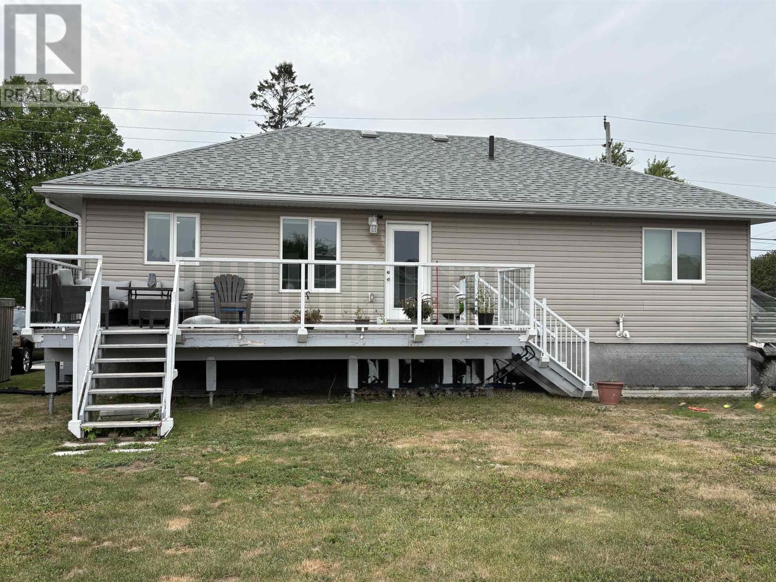 832 Williams Ave, Fort Frances, Ontario  P9A 0A5 - Photo 38 - TB2602000