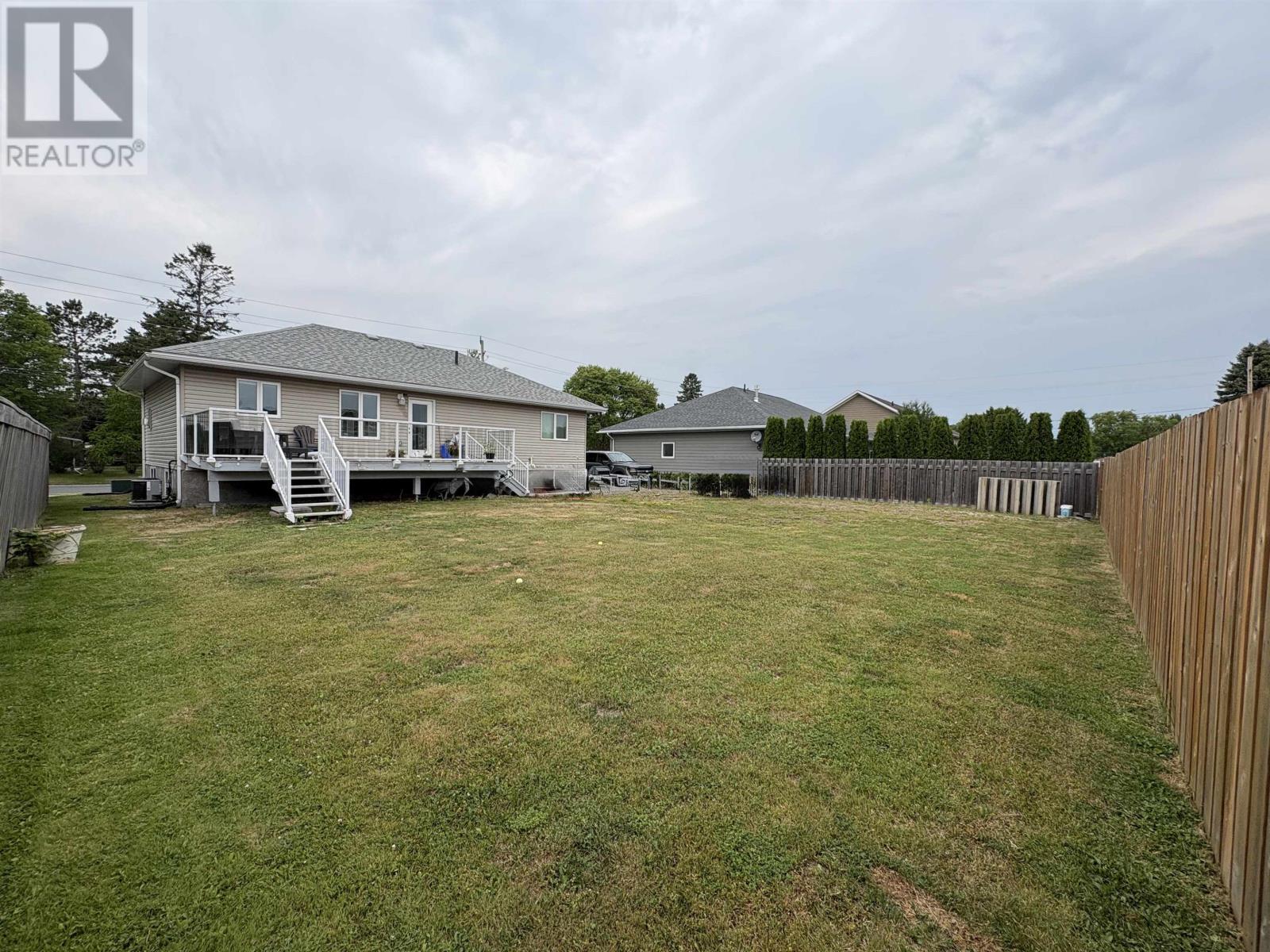 832 Williams Ave, Fort Frances, Ontario  P9A 0A5 - Photo 43 - TB2602000