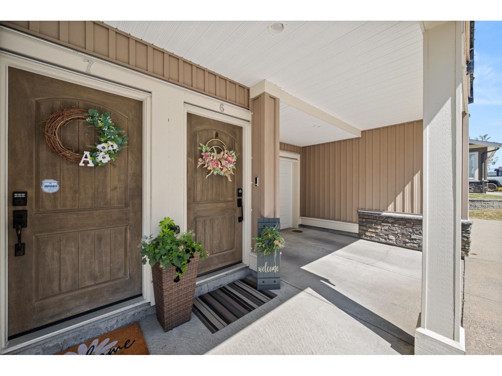 6 32792 Lightbody Court, Mission, British Columbia  V4S 0B4 - Photo 2 - R3155459