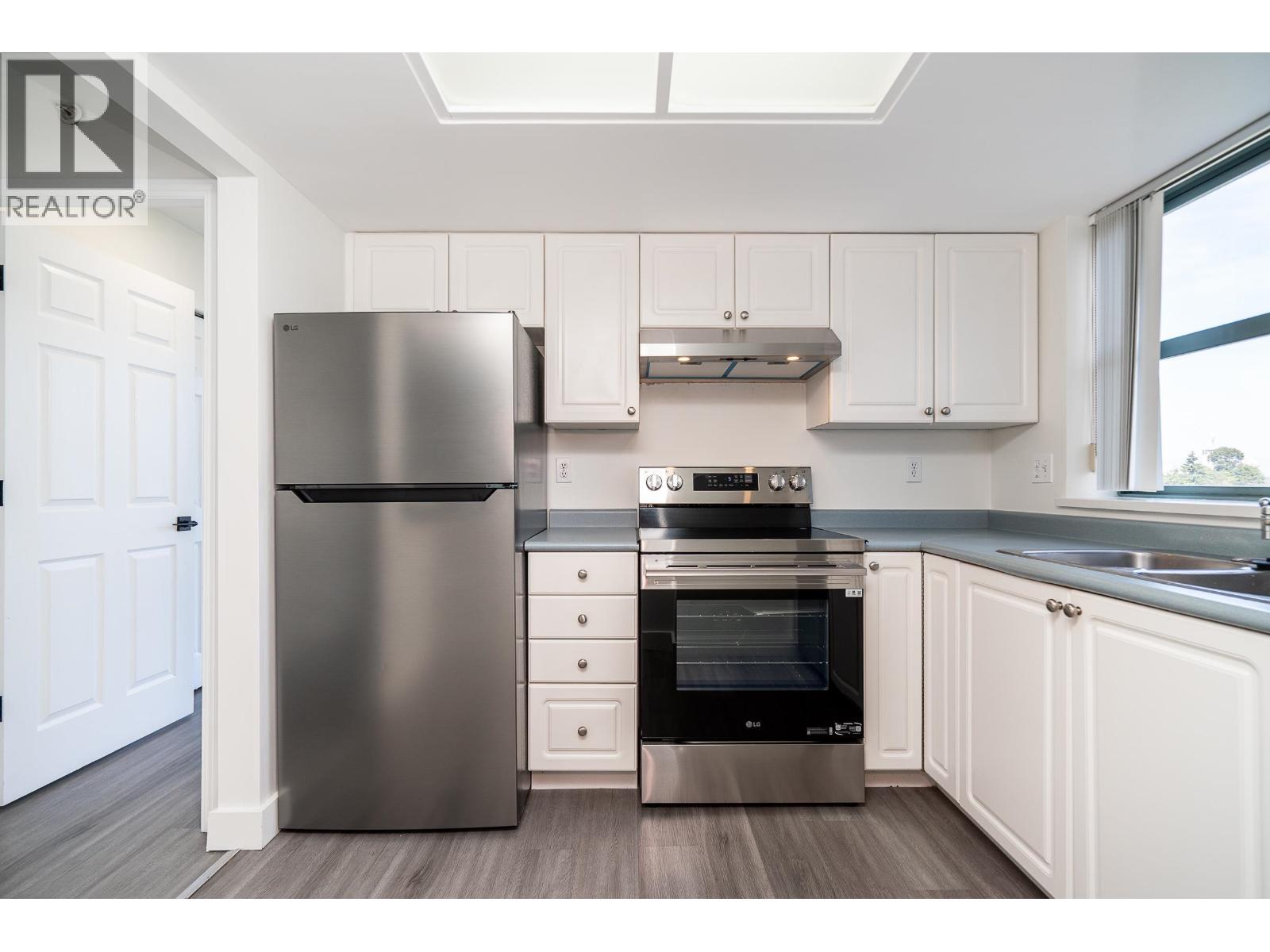1602 200 Newport Drive, Port Moody, British Columbia  V3H 5B7 - Photo 5 - R3147437