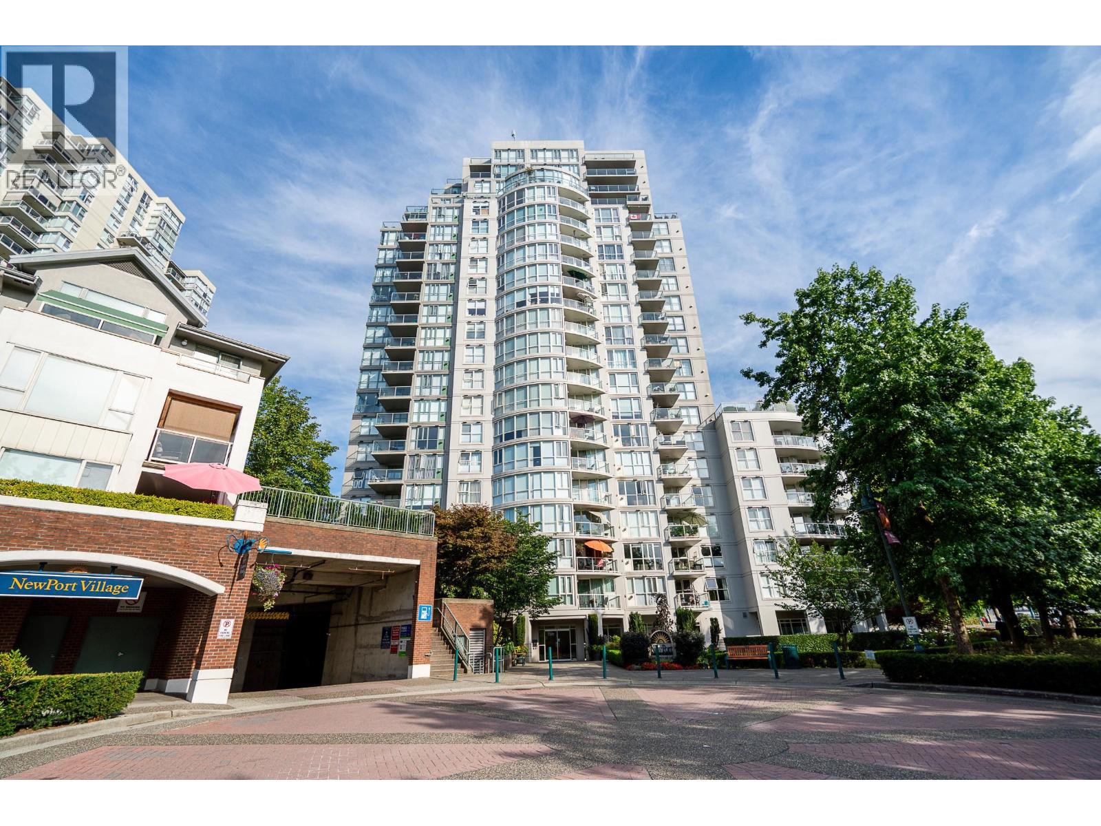 1602 200 Newport Drive, Port Moody, British Columbia  V3H 5B7 - Photo 2 - R3147437