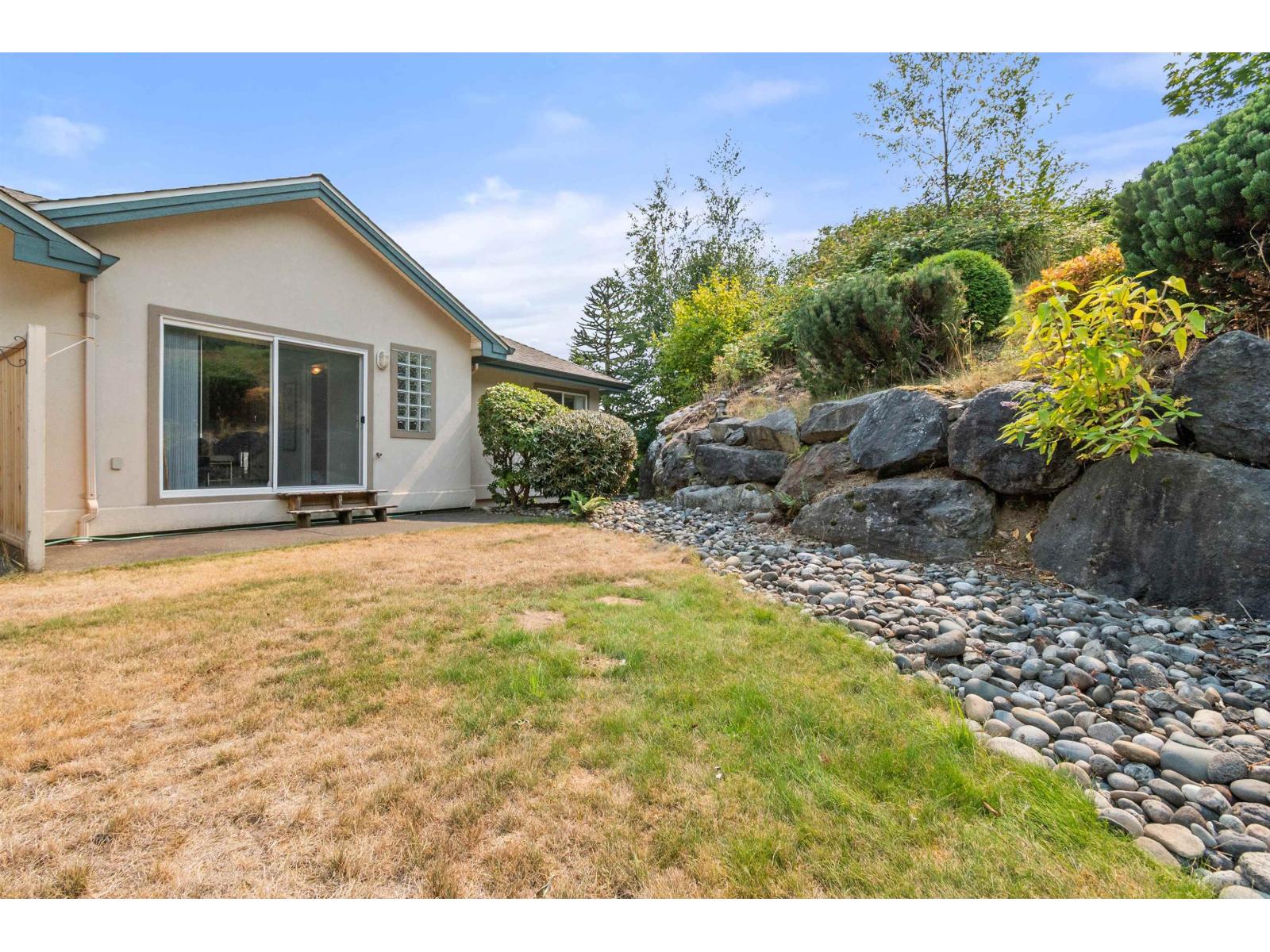 23 8590 Sunrise Drive, Chilliwack Mountain, Chilliwack, British Columbia  V2R 3Z4 - Photo 38 - R3155308