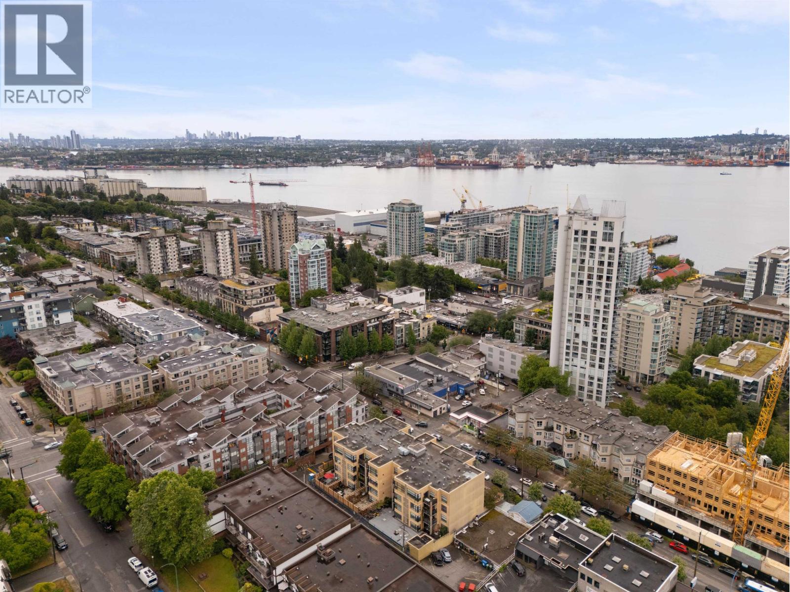 305 124 W 3rd Street, North Vancouver, British Columbia  V7M 1E8 - Photo 32 - R3149048