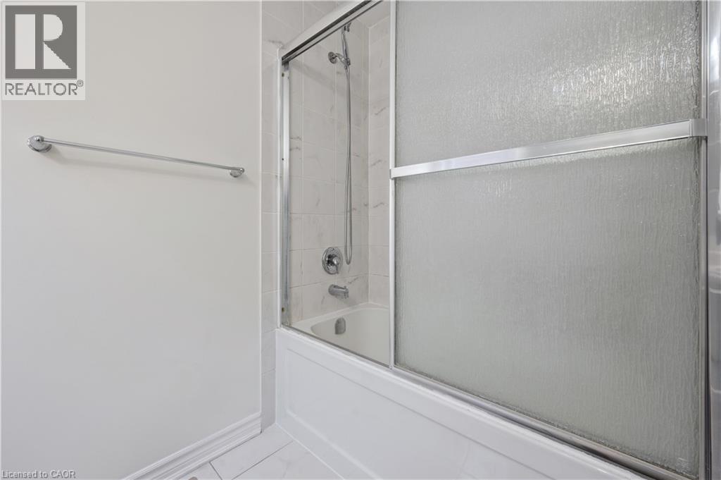 267 Grovehill Crescent, Kitchener, Ontario  N2R 0K8 - Photo 19 - 40845209