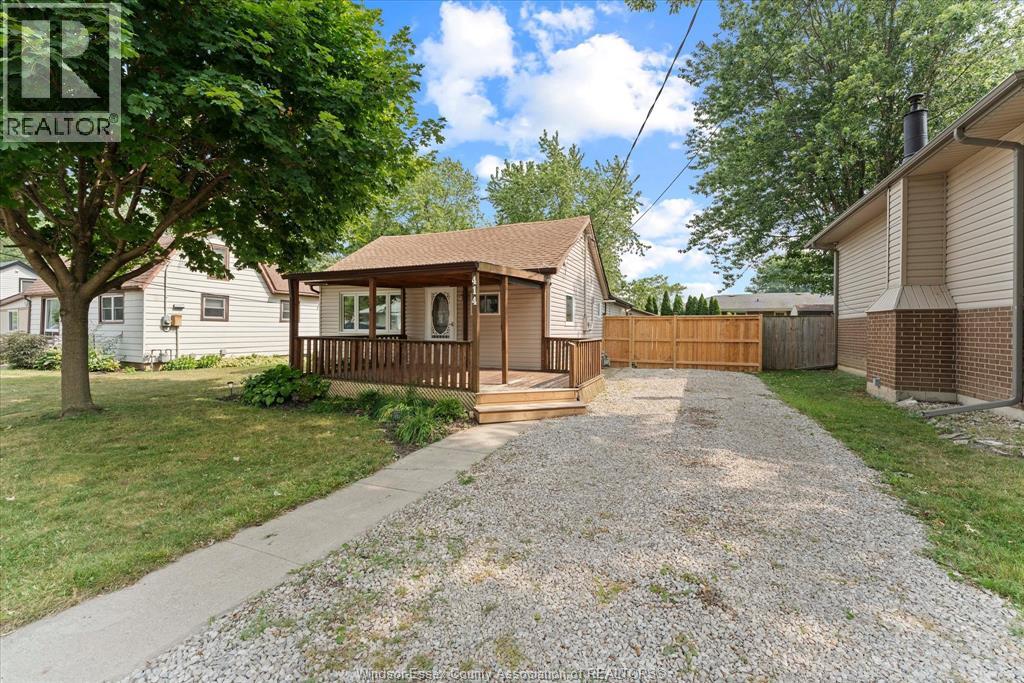 414 St Louis, Belle River, Ontario  N0R 1A0 - Photo 3 - 26020006