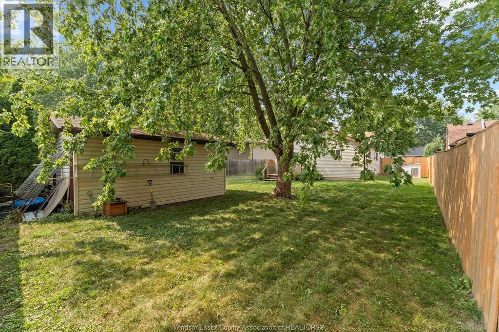 414 St Louis, Belle River, Ontario  N0R 1A0 - Photo 45 - 26020006