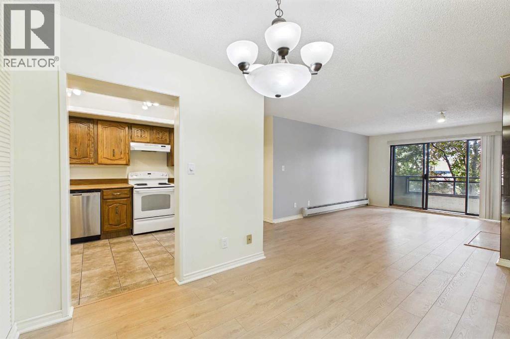212, 3730 50 Street NW, Calgary, Alberta  T3A 2V9 - Photo 12 - A2331361
