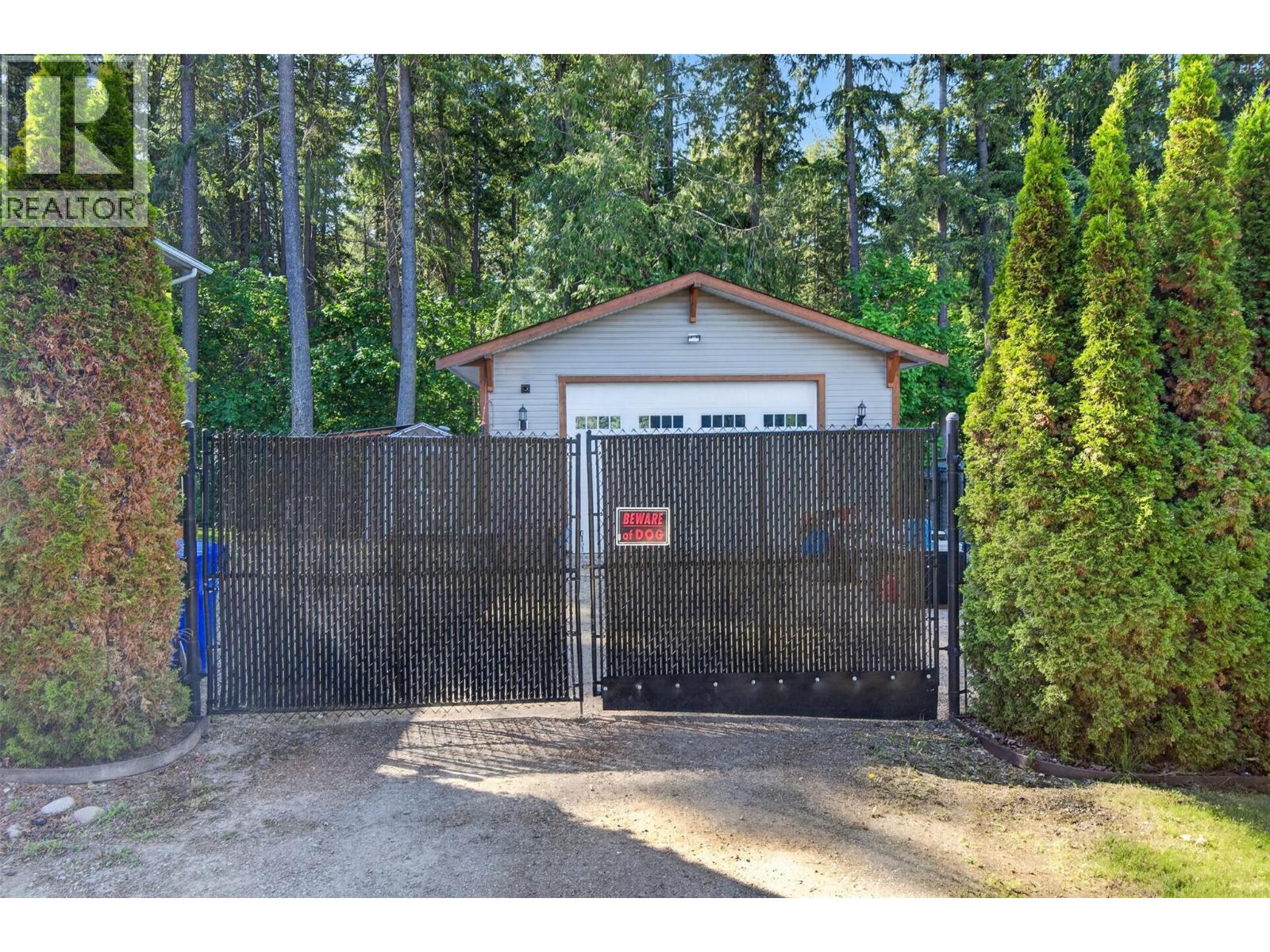 3180 28th Avenue NE, Salmon Arm, British Columbia  V1E 3G1 - Photo 3 - 10387194