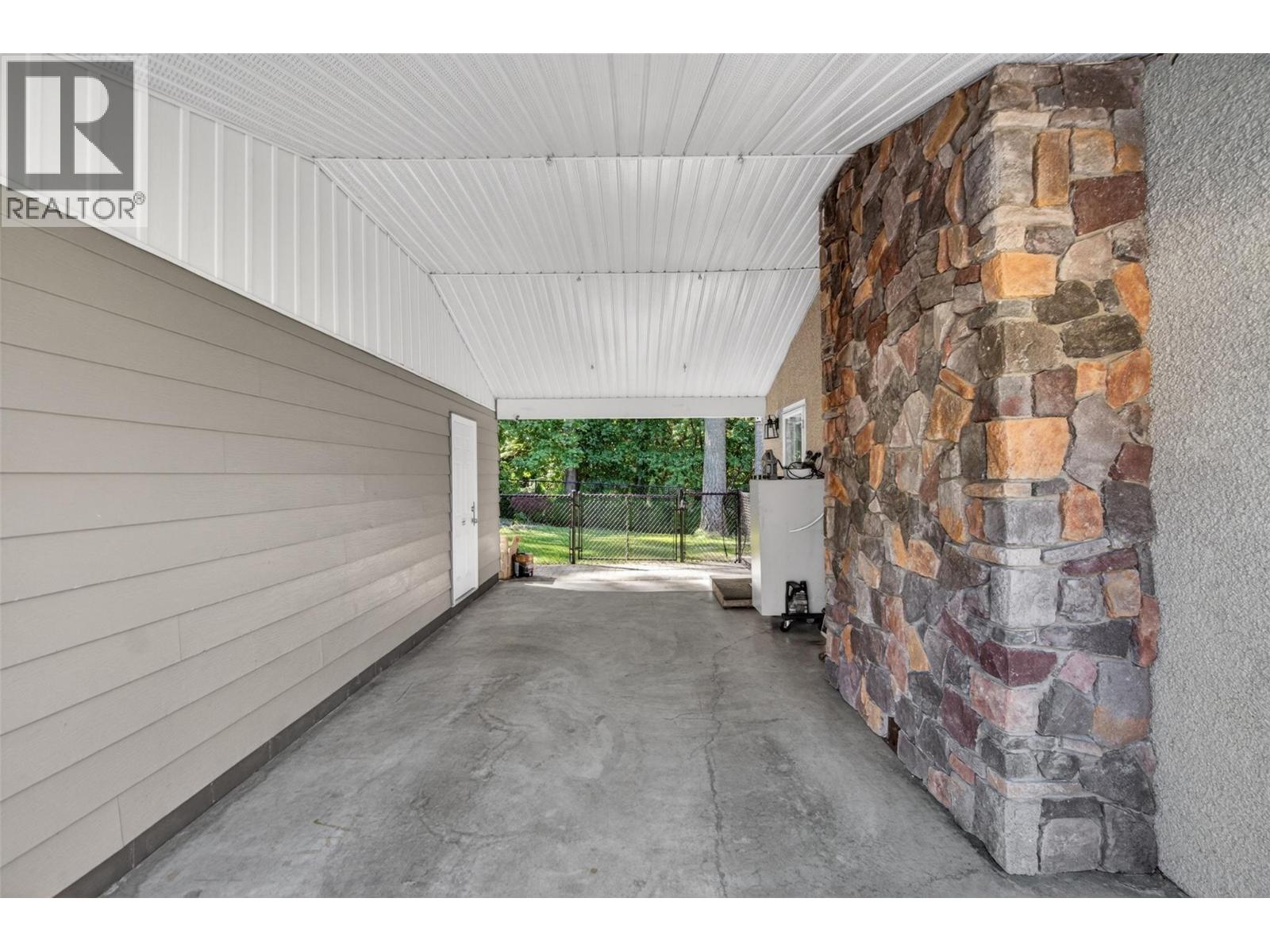 3180 28th Avenue NE, Salmon Arm, British Columbia  V1E 3G1 - Photo 48 - 10387194