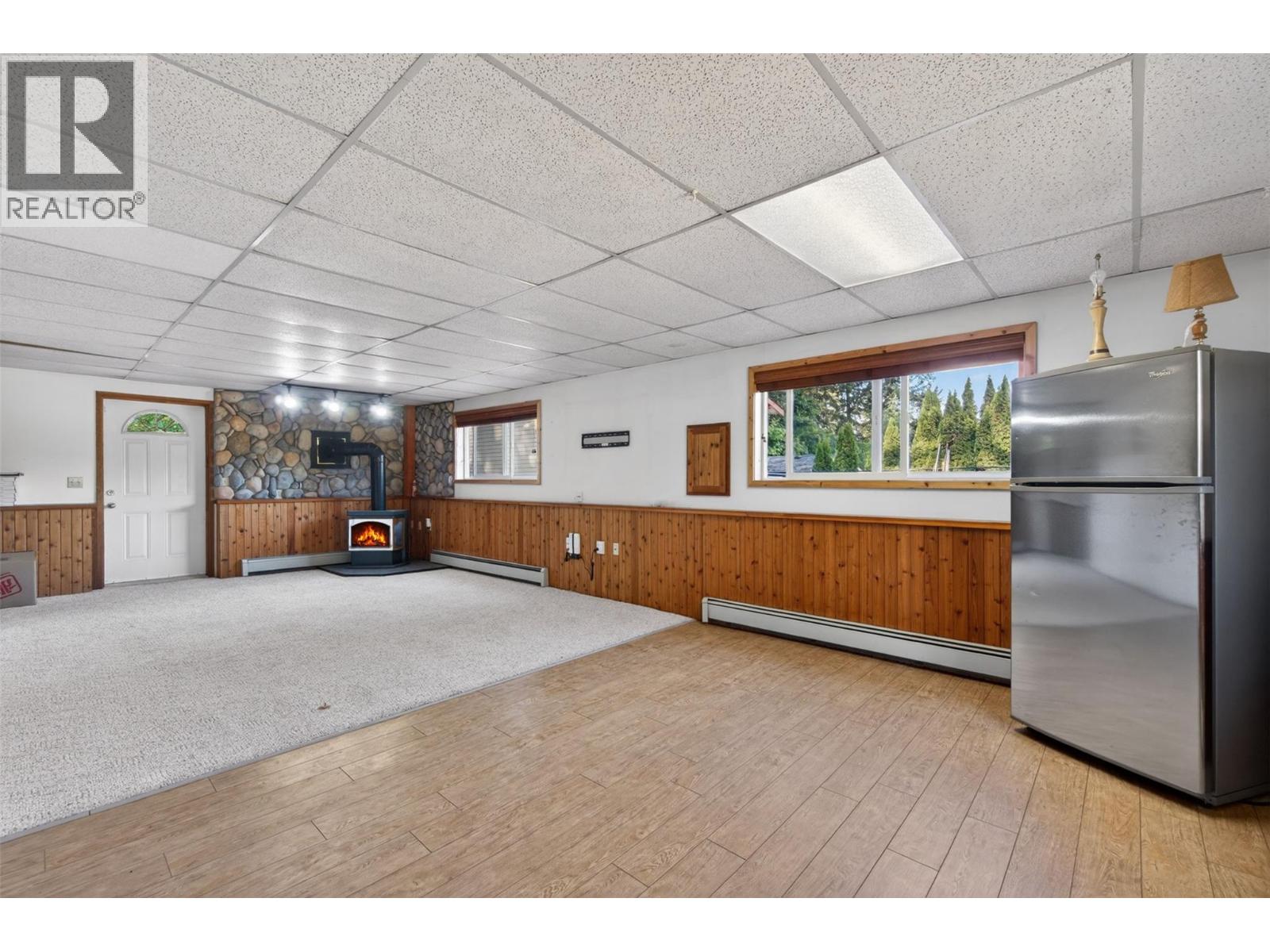 3180 28th Avenue NE, Salmon Arm, British Columbia  V1E 3G1 - Photo 30 - 10387194