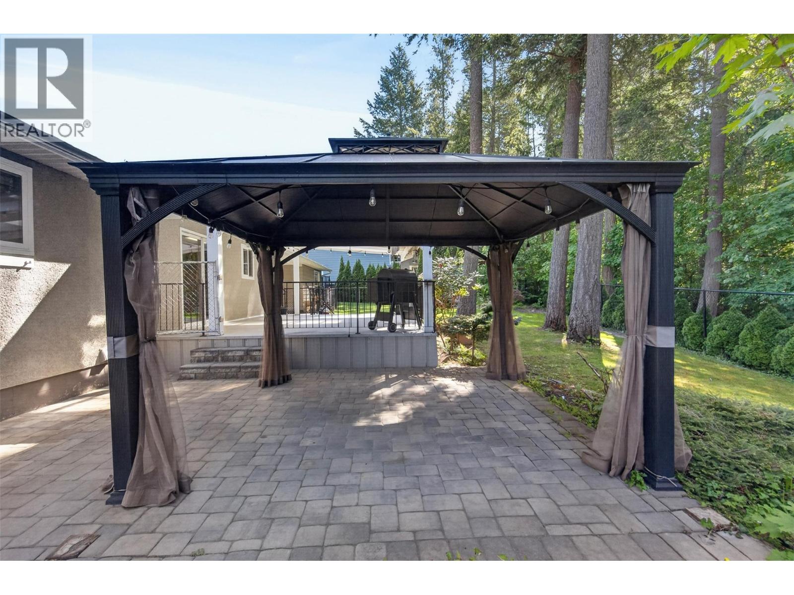 3180 28th Avenue NE, Salmon Arm, British Columbia  V1E 3G1 - Photo 65 - 10387194