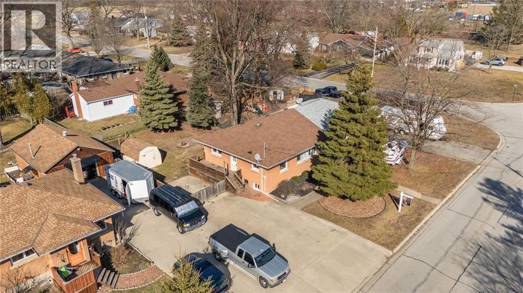 236 Paget Street, St Clair, Ontario  N0N 1G0 - Photo 20 - 26020023