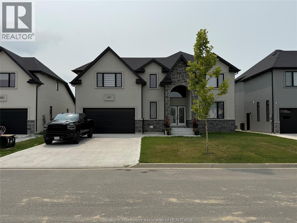 MLS# 26020028: 189 WHELAN DRIVE, Amherstburg, Canada