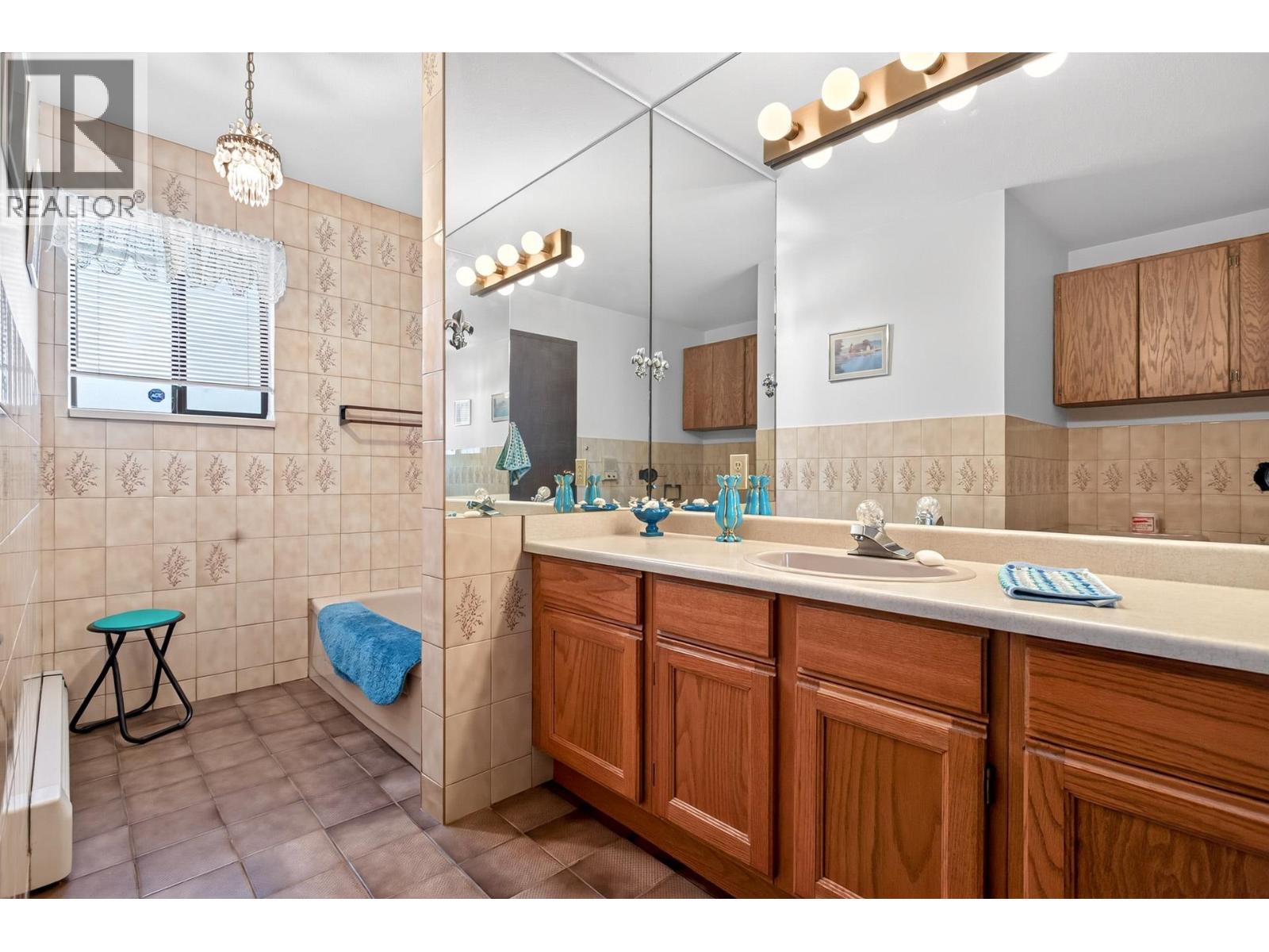 5618 Lancaster Street, Vancouver, British Columbia V5R 4A5 - Photo 23 - R3156066