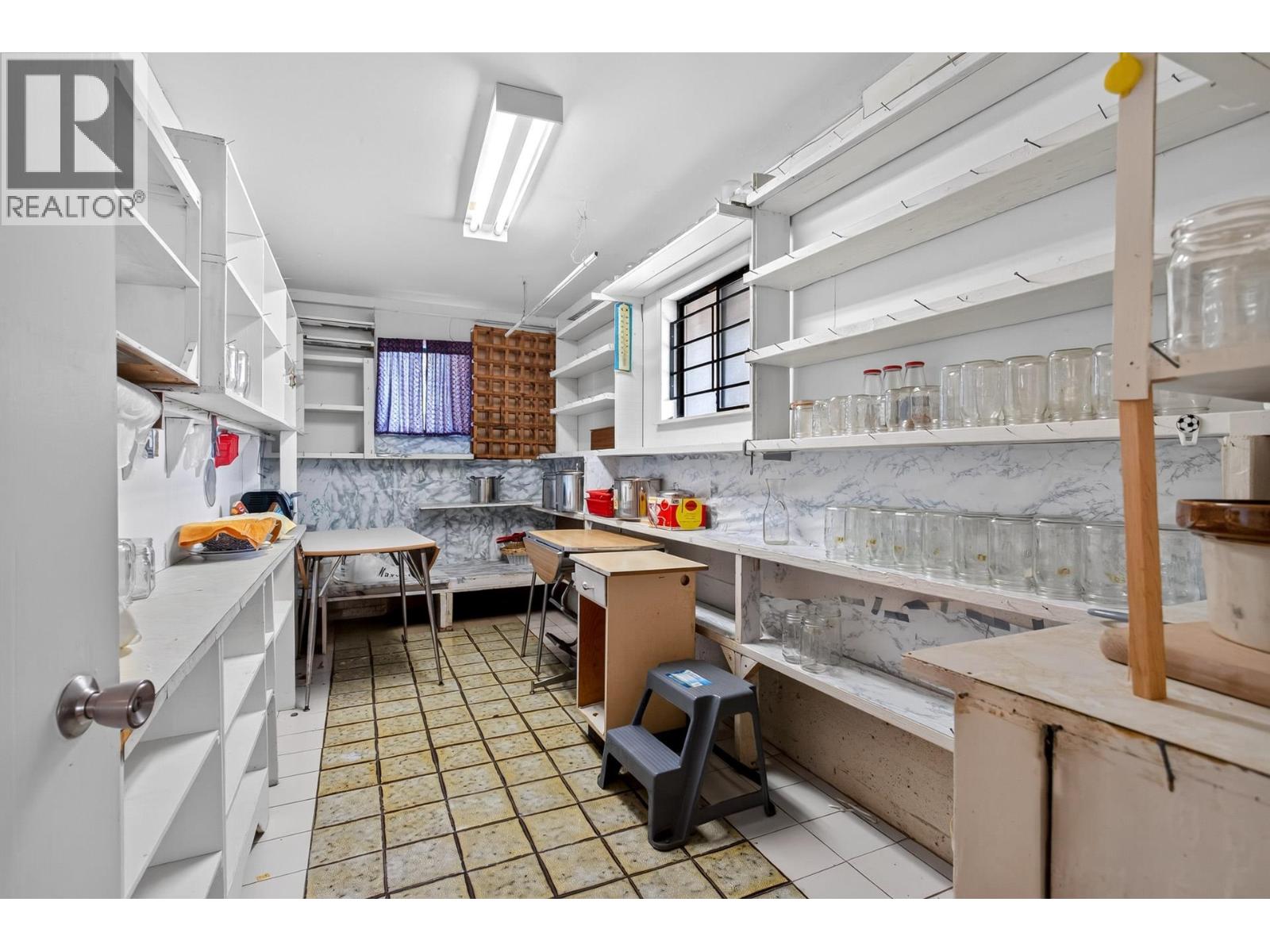 5618 Lancaster Street, Vancouver, British Columbia V5R 4A5 - Photo 31 - R3156066