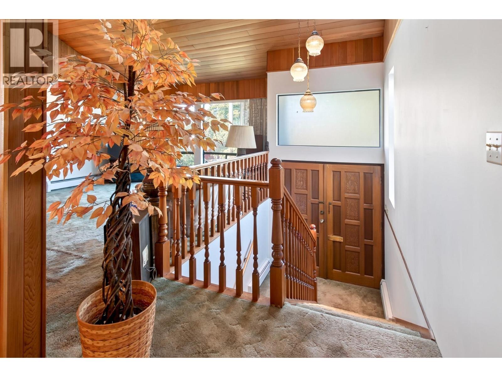 5618 Lancaster Street, Vancouver, British Columbia V5R 4A5 - Photo 4 - R3156066