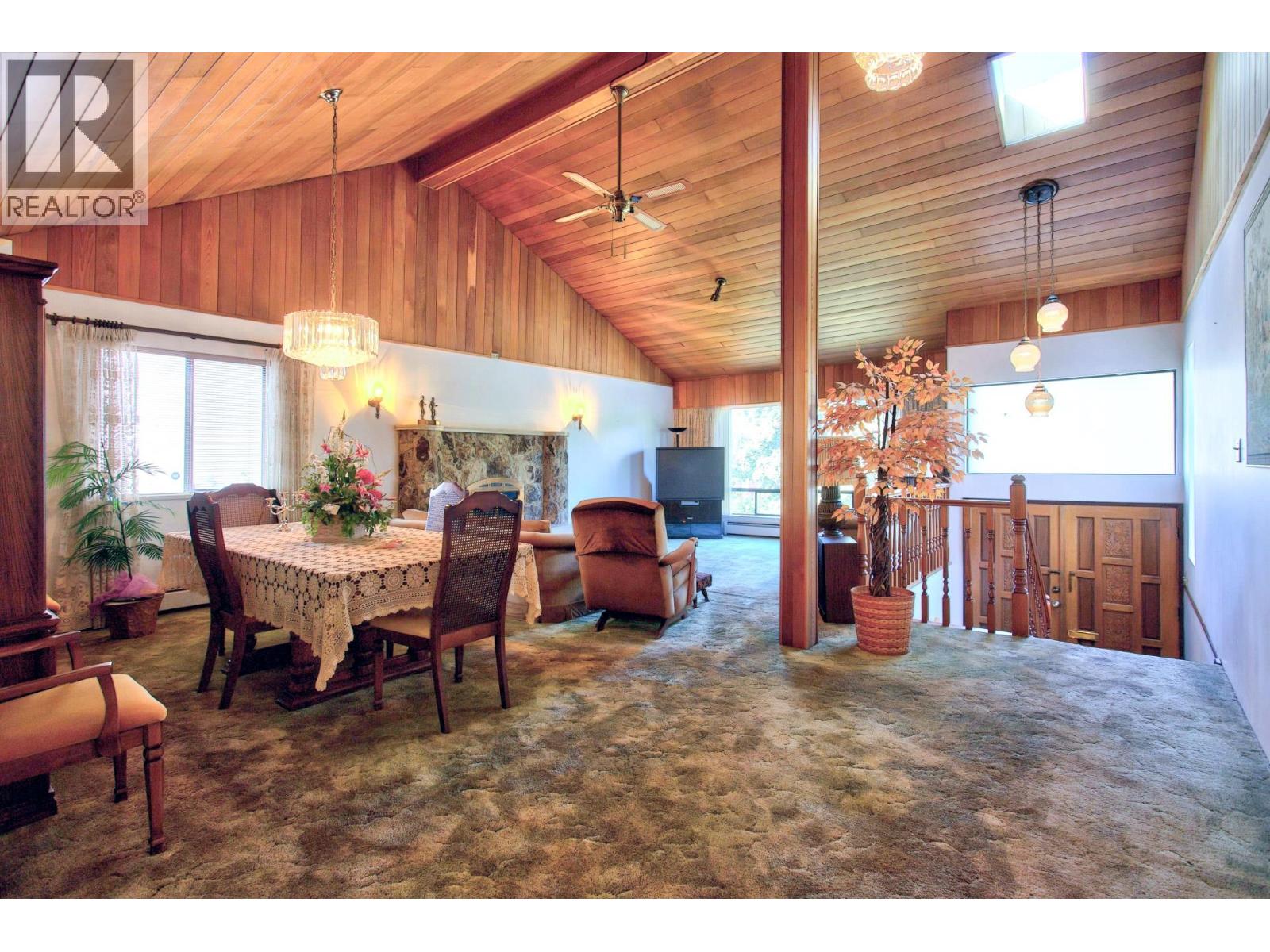 5618 Lancaster Street, Vancouver, British Columbia V5R 4A5 - Photo 5 - R3156066