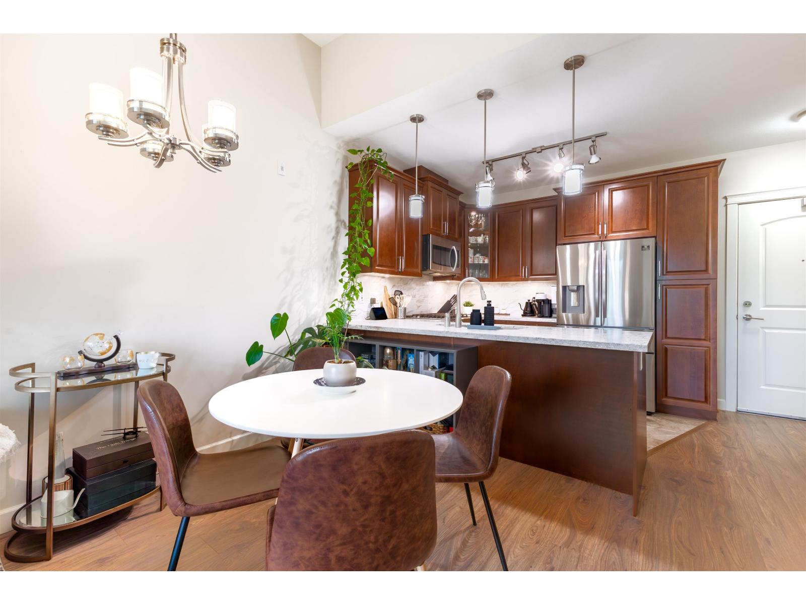 511 14588 MCDOUGALL DRIVE, Surrey, British Columbia