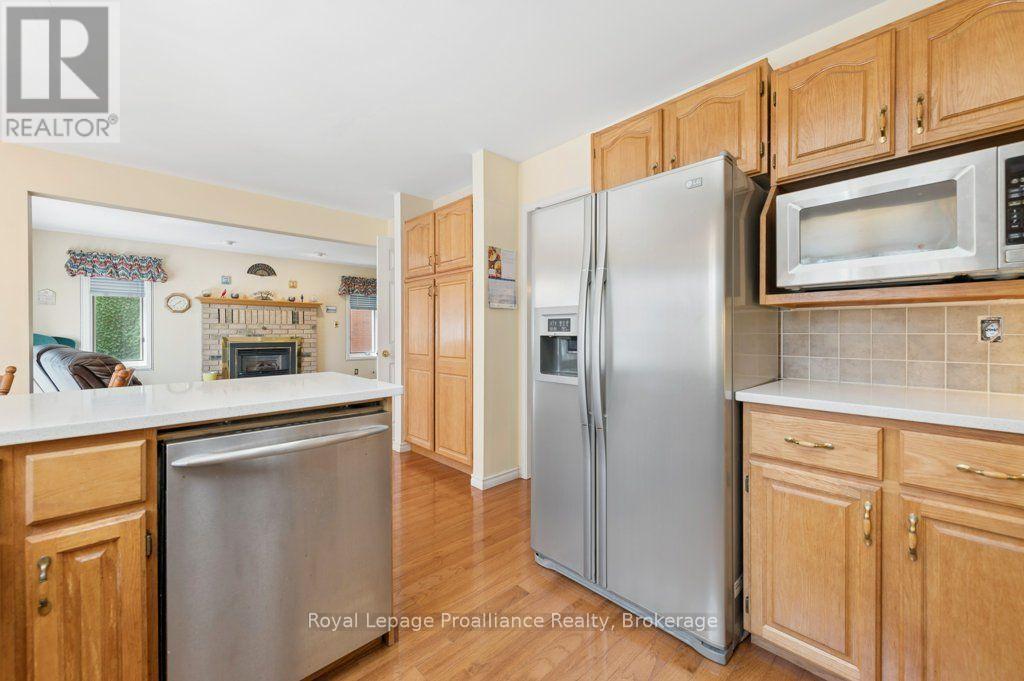 14 Parker Drive, Quinte West, Ontario  K8V 6M9 - Photo 16 - X13683112
