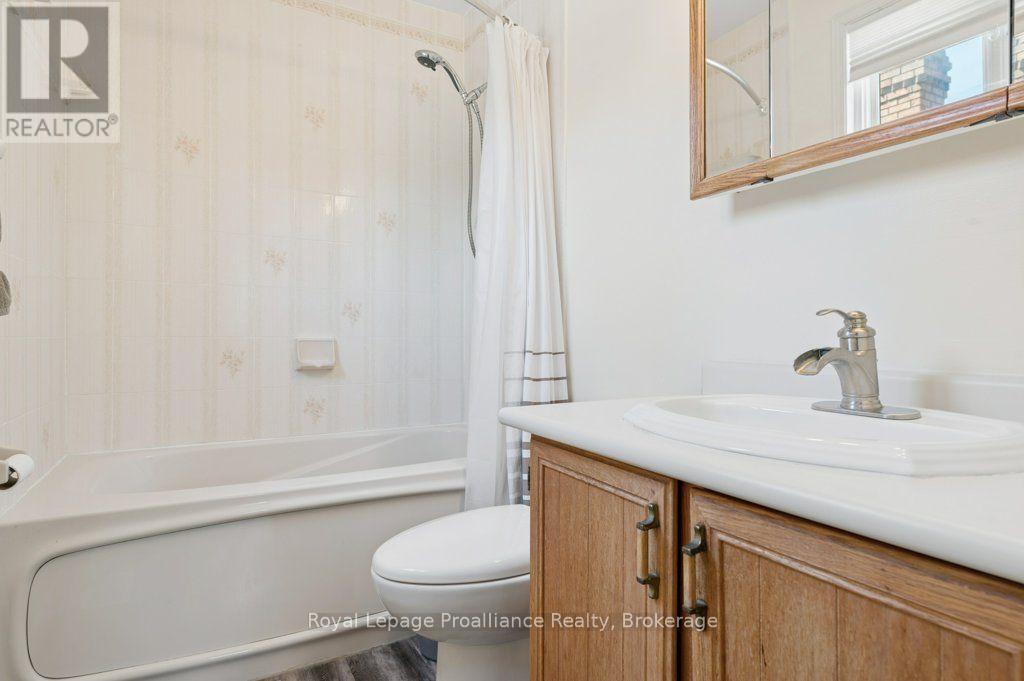 14 Parker Drive, Quinte West, Ontario  K8V 6M9 - Photo 23 - X13683112