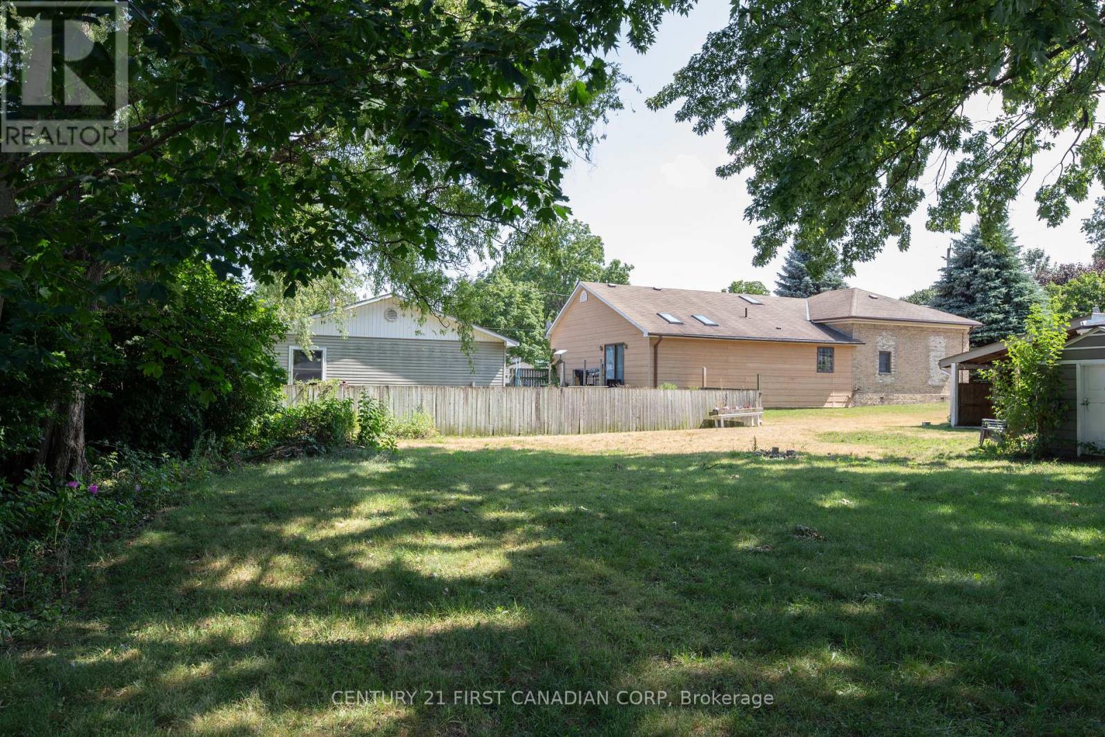 157 Adelaide Street, Strathroy-Caradoc, Ontario  N7G 2V4 - Photo 7 - X13683132