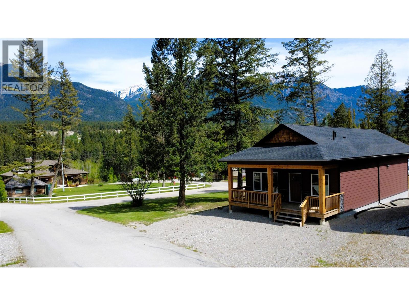 4868 Riverview Drive Unit# 118, Edgewater, British Columbia  V0A 1E0 - Photo 55 - 10387570