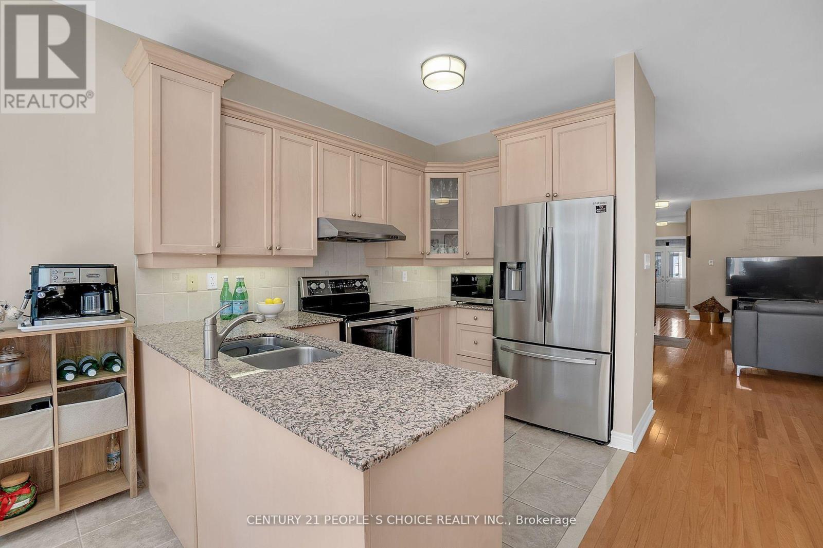 160 Carrier Crescent, Vaughan, Ontario  L6A 0T2 - Photo 7 - N13683178