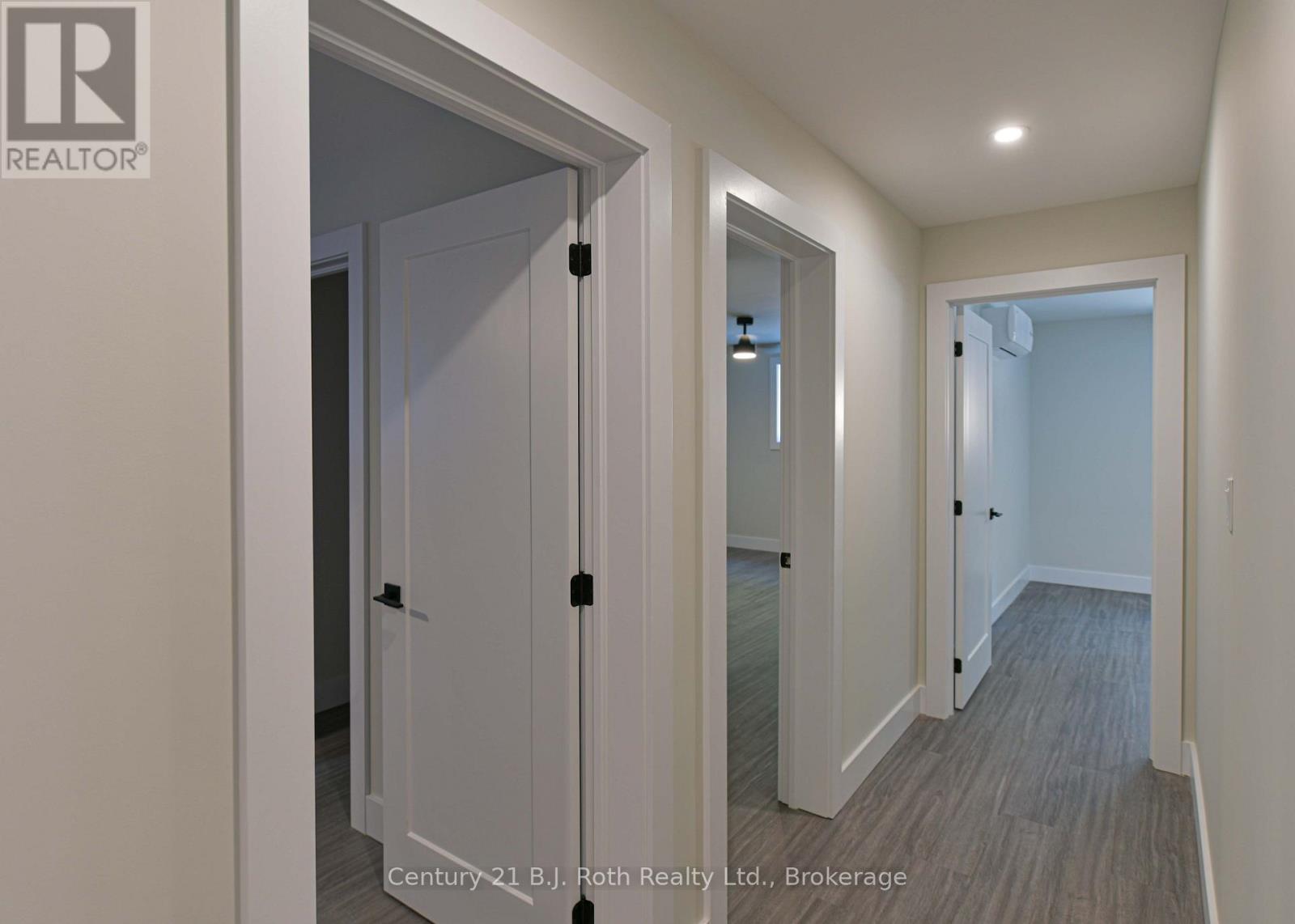 3 (Lower) - 165 Barrie Road, Orillia, Ontario  L3V 2P6 - Photo 21 - S13664902