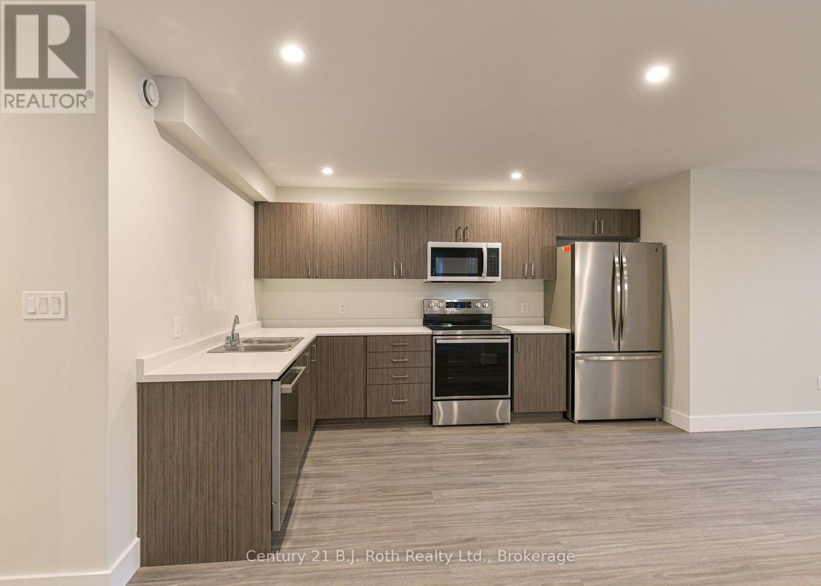 3 (Lower) - 165 Barrie Road, Orillia, Ontario  L3V 2P6 - Photo 13 - S13664902