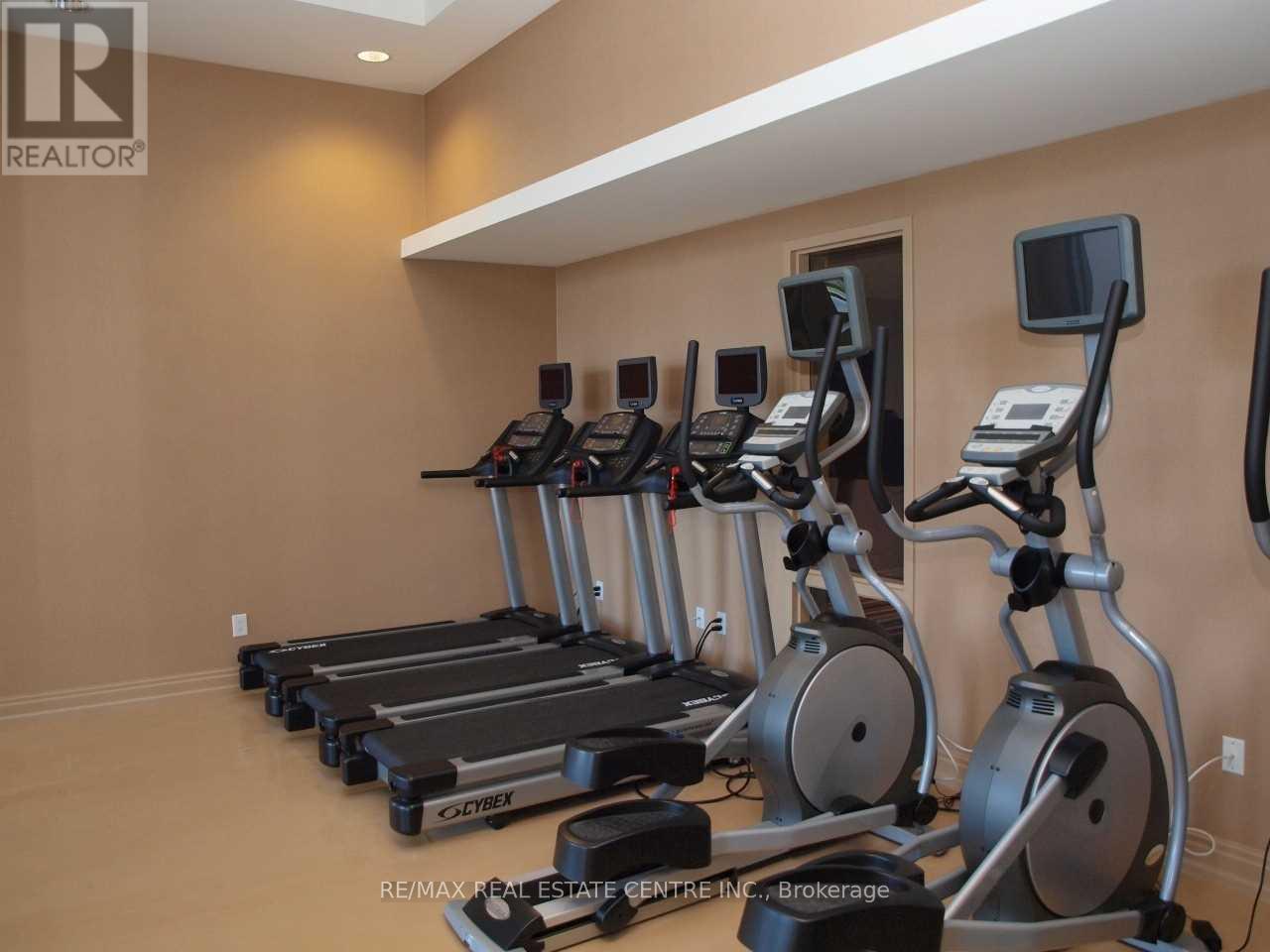 1301 - 385 Prince Of Wales Drive, Mississauga, Ontario  L5B 0C6 - Photo 11 - W13683116