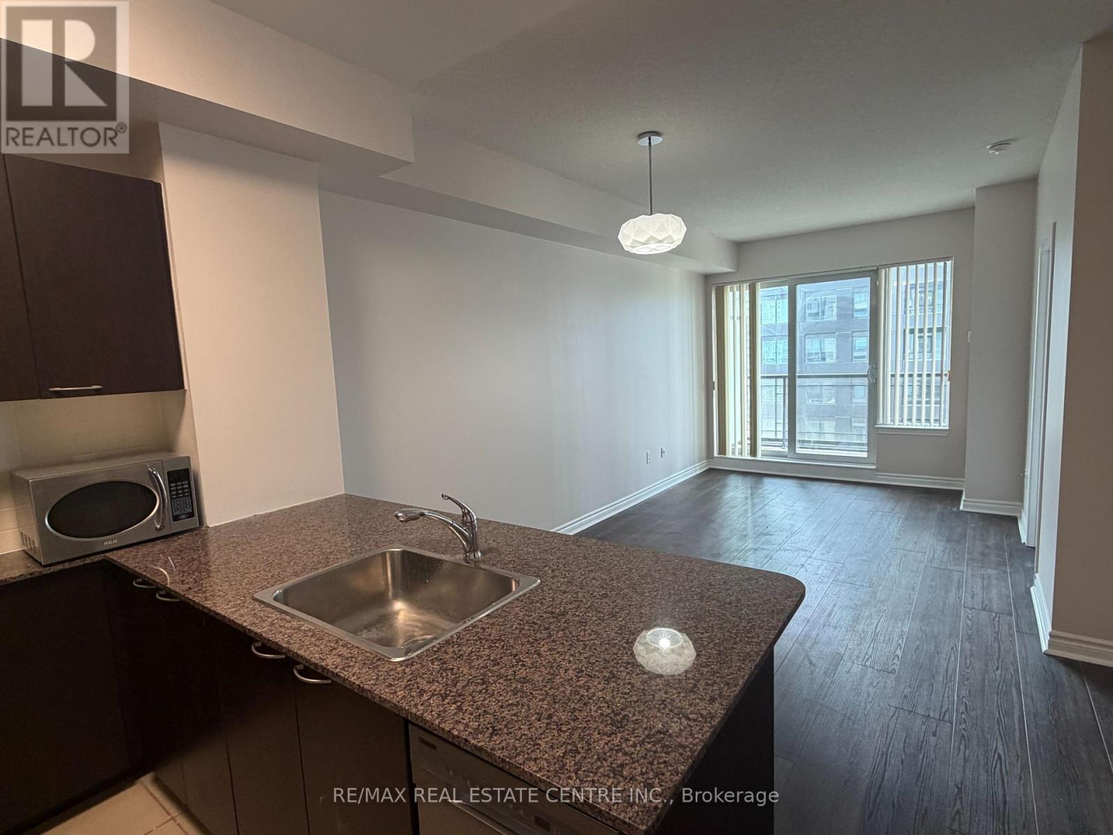 1301 - 385 Prince Of Wales Drive, Mississauga, Ontario  L5B 0C6 - Photo 3 - W13683116