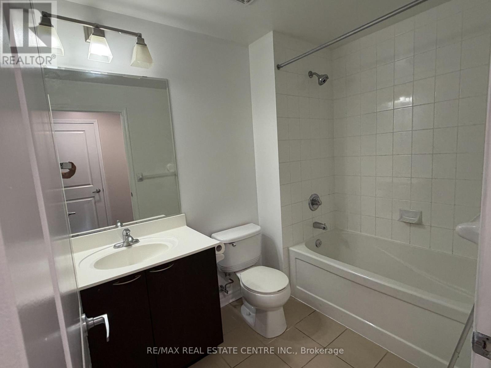 1301 - 385 Prince Of Wales Drive, Mississauga, Ontario  L5B 0C6 - Photo 5 - W13683116