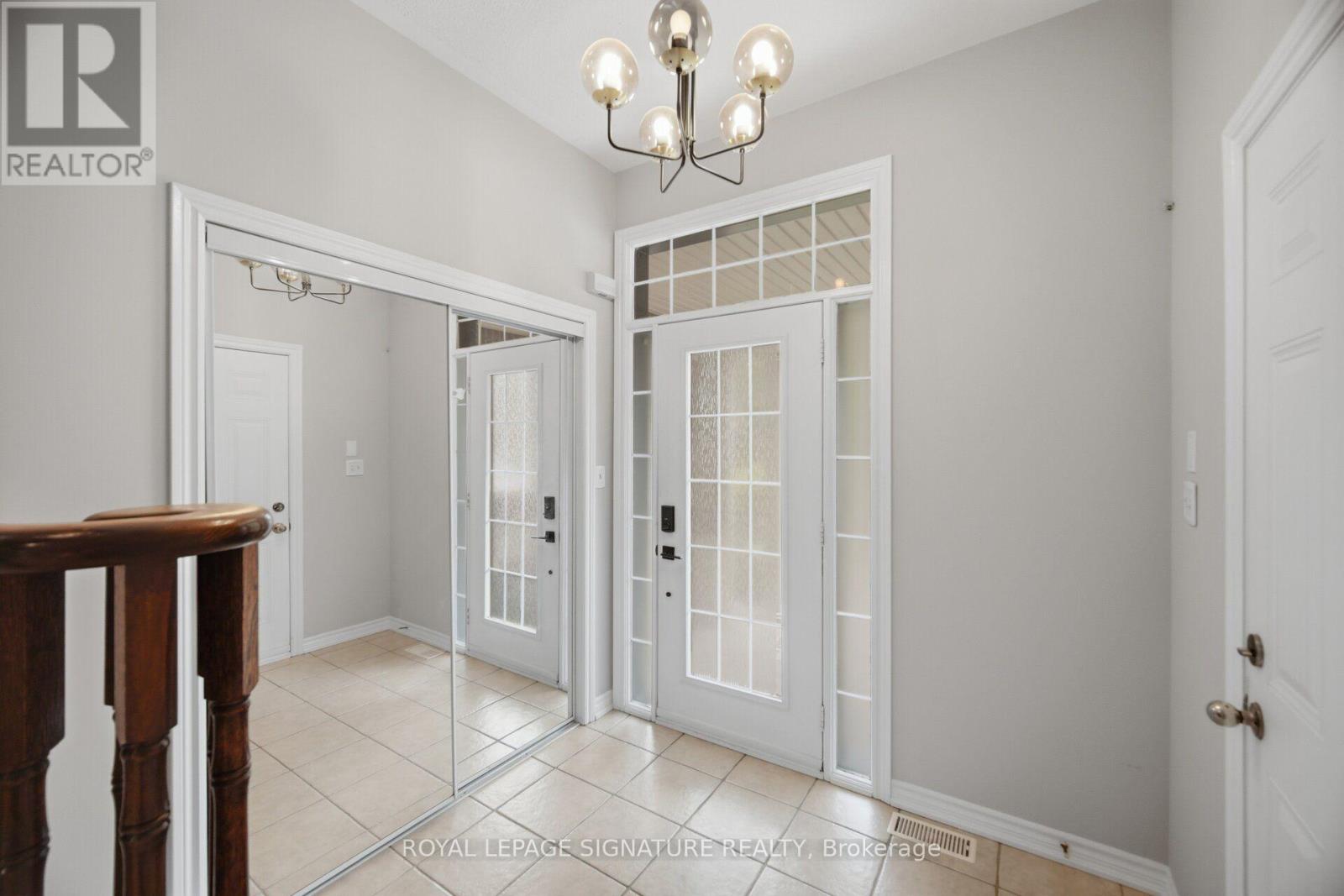 3059 Ferguson Drive, Burlington, Ontario  L7M 0G6 - Photo 5 - W13683188