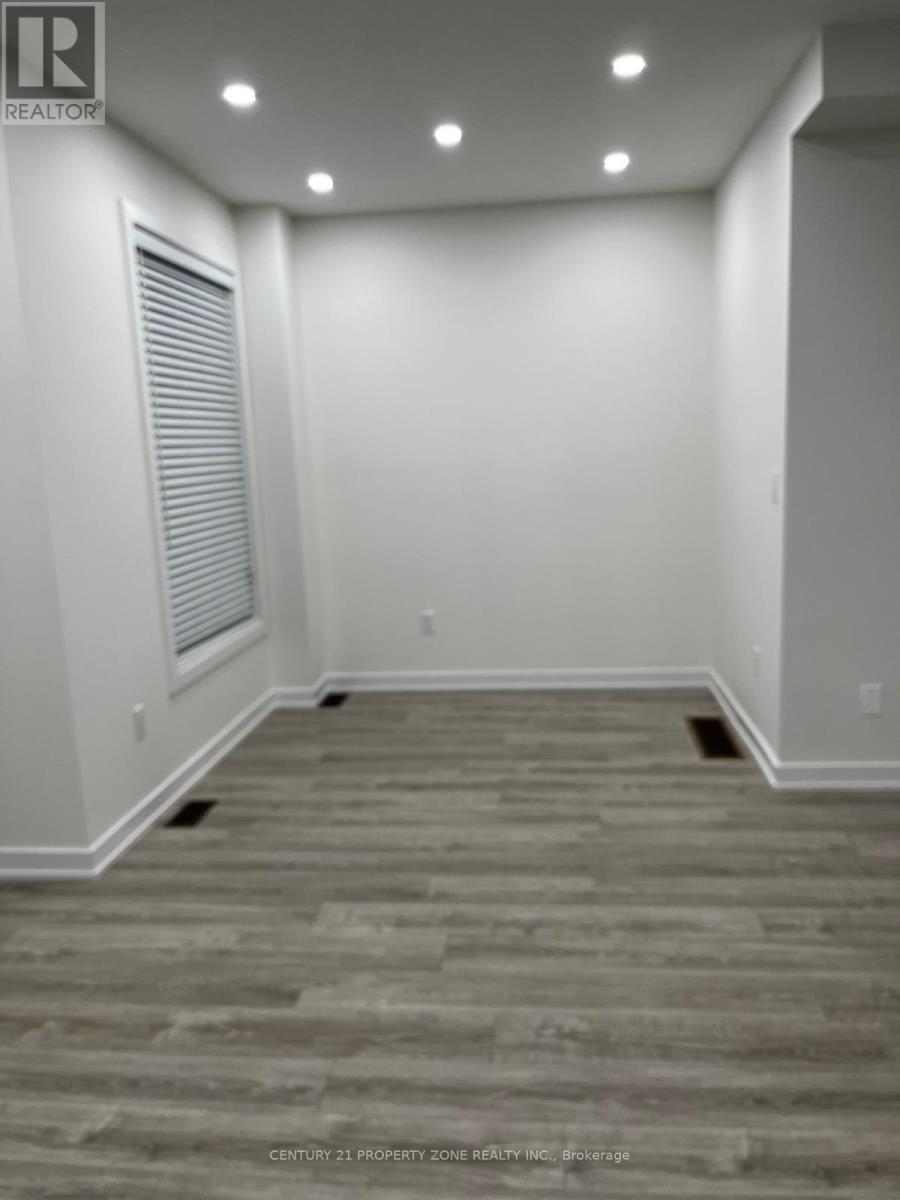 64 - 590 North Service Road, Hamilton, Ontario L8E 0K5 - Photo 17 - X13683140