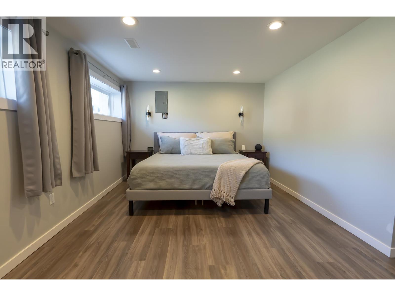 241 Elm Street, Fort St. James, British Columbia  V0J 1P0 - Photo 13 - R3155871