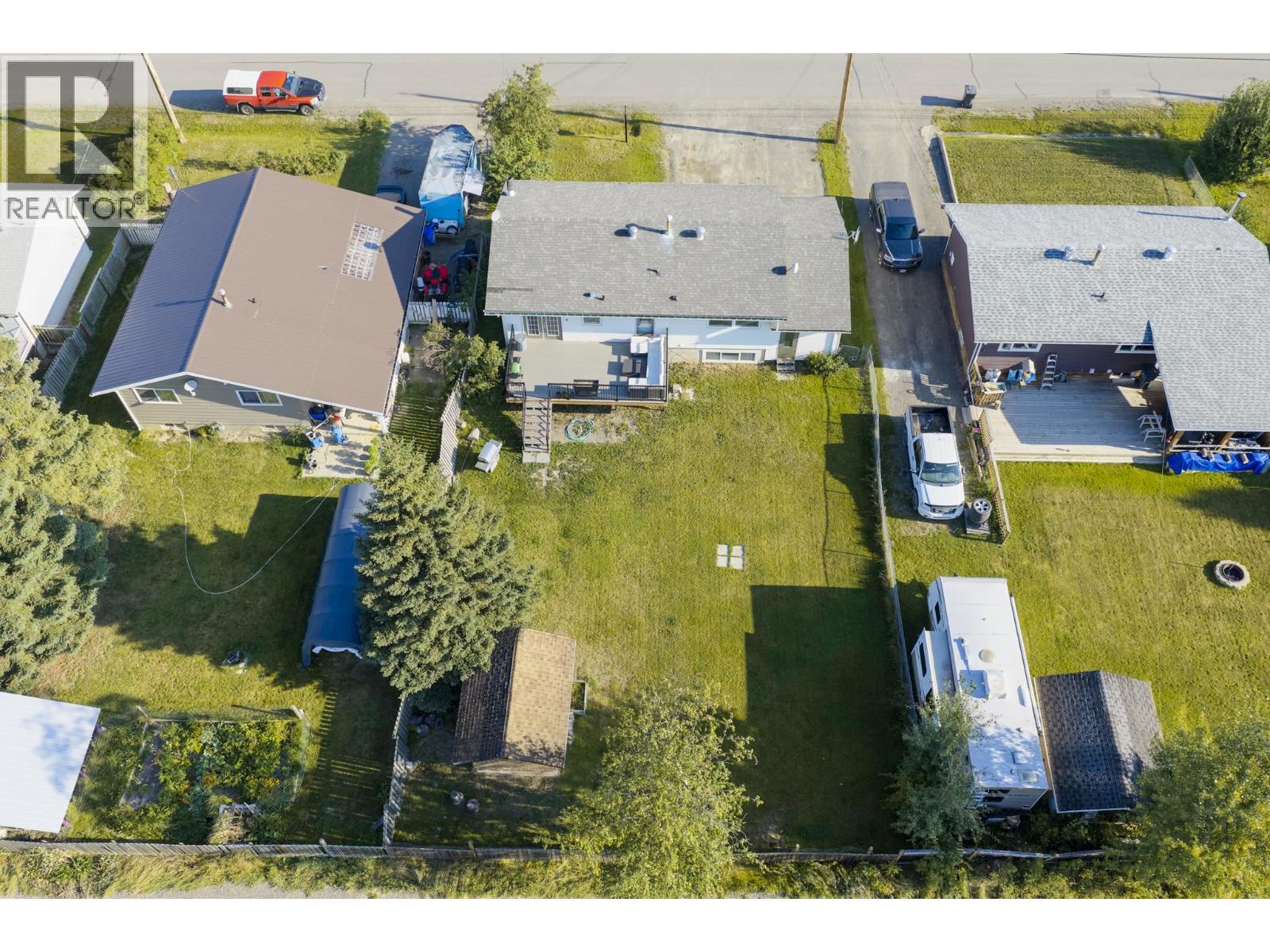 241 Elm Street, Fort St. James, British Columbia  V0J 1P0 - Photo 27 - R3155871