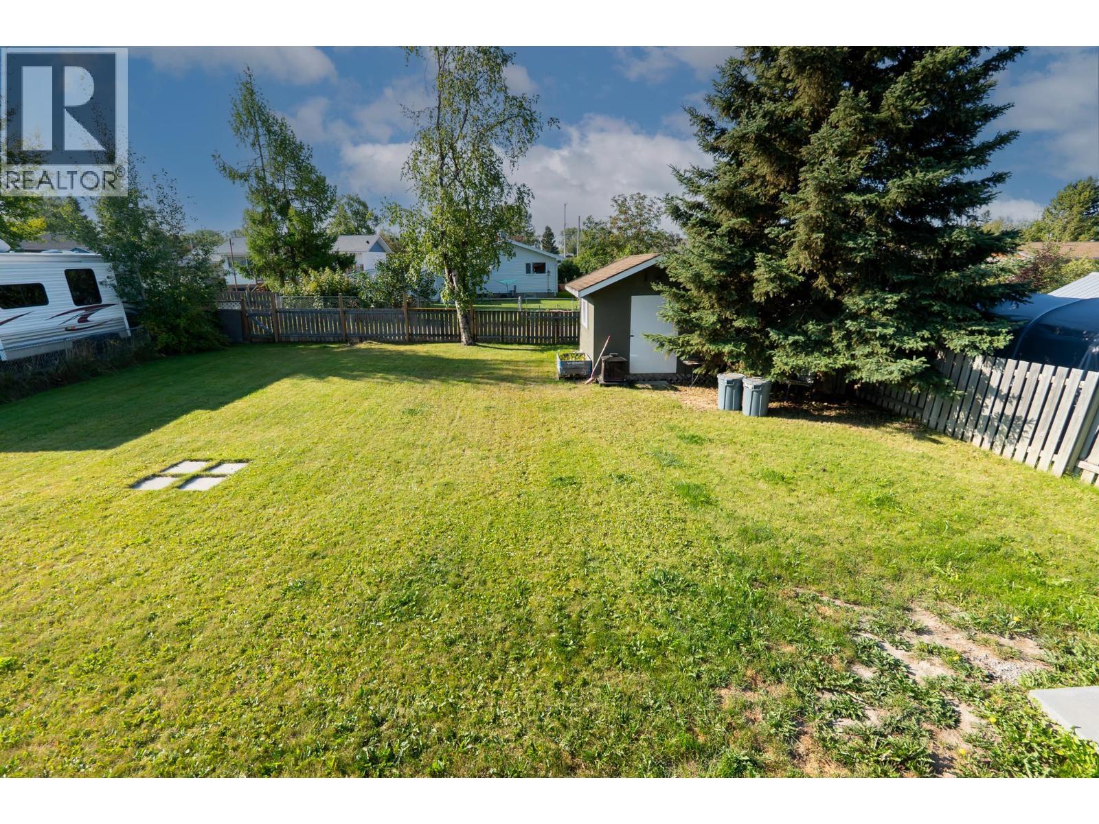 241 Elm Street, Fort St. James, British Columbia  V0J 1P0 - Photo 26 - R3155871
