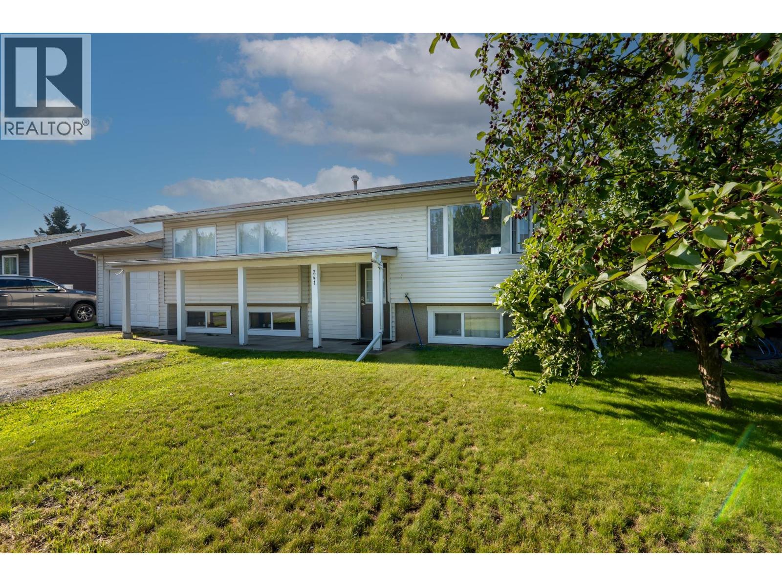 241 Elm Street, Fort St. James, British Columbia  V0J 1P0 - Photo 28 - R3155871