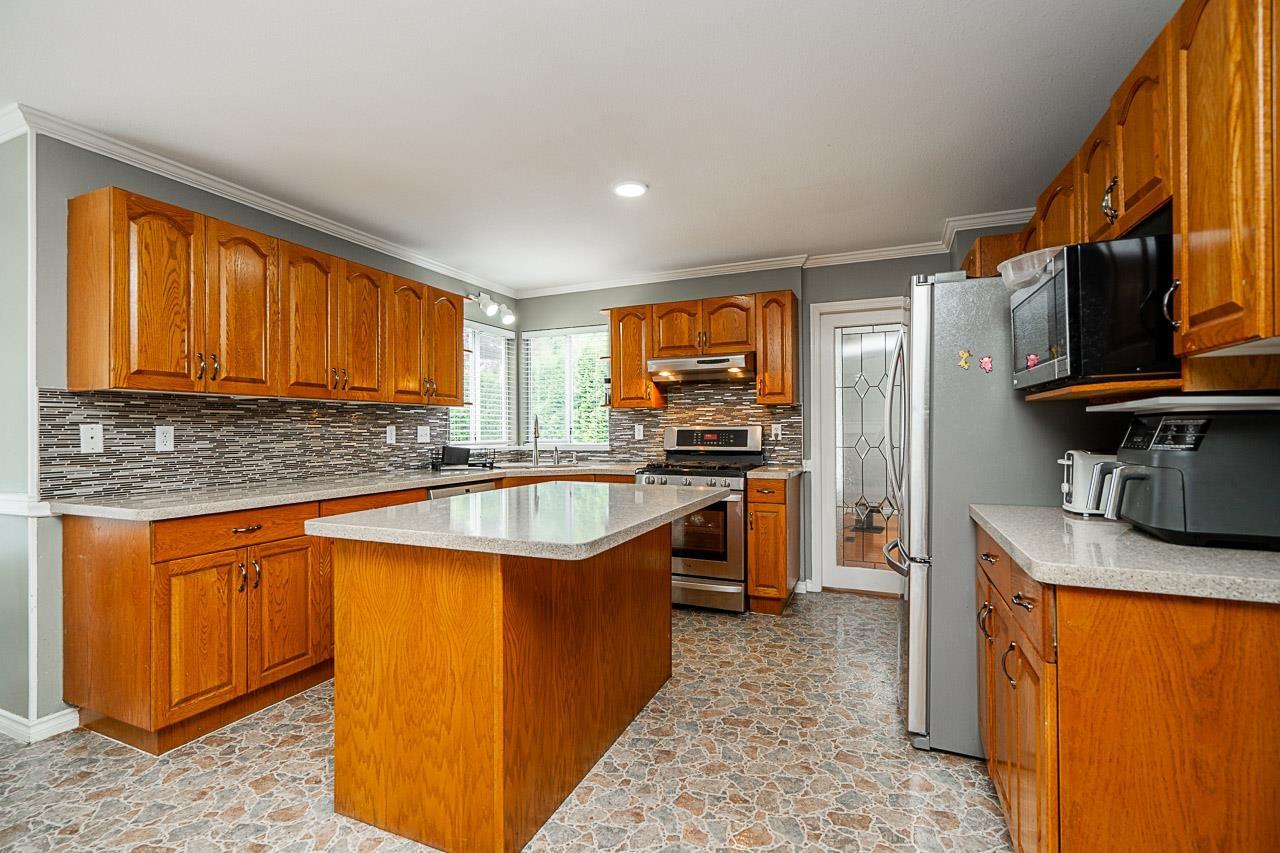 14926 83a Avenue, Surrey, British Columbia  V3S 7S3 - Photo 11 - R3155864