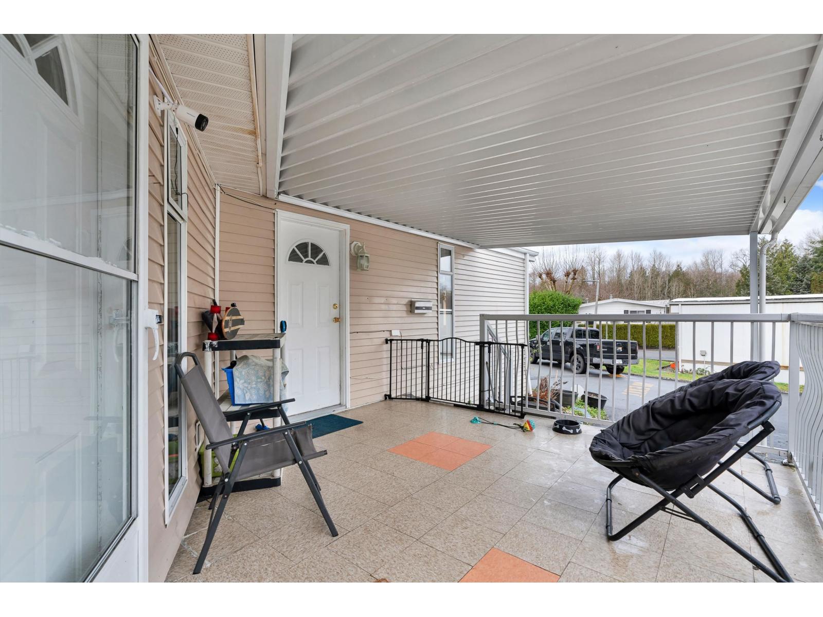 28 8220 King George Boulevard, Surrey, British Columbia  V3W 5C2 - Photo 6 - R3156129