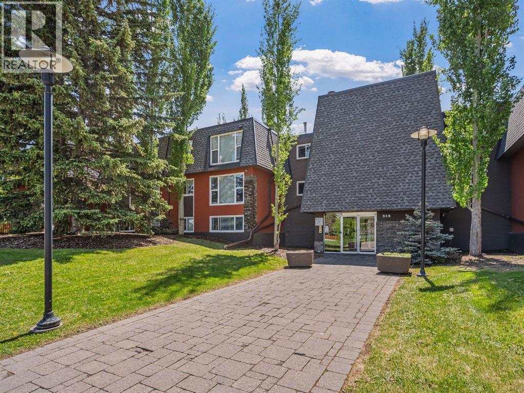 109, 315 50 Avenue SW, Calgary, Alberta  T2S 1H3 - Photo 1 - A2317100