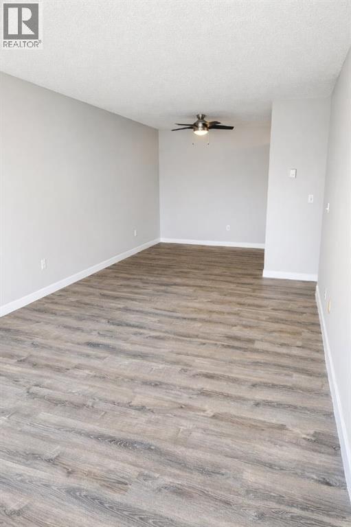 206, 101 Big Hill Way Se, Airdrie, Alberta  T4A 1Z6 - Photo 4 - A2329090